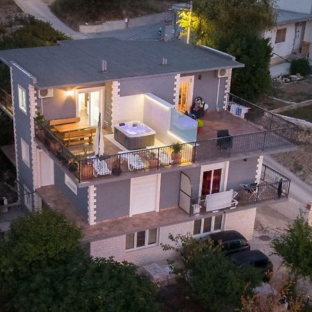 Sea View Apartments With Jaccuzzi Podstrana Exterior foto