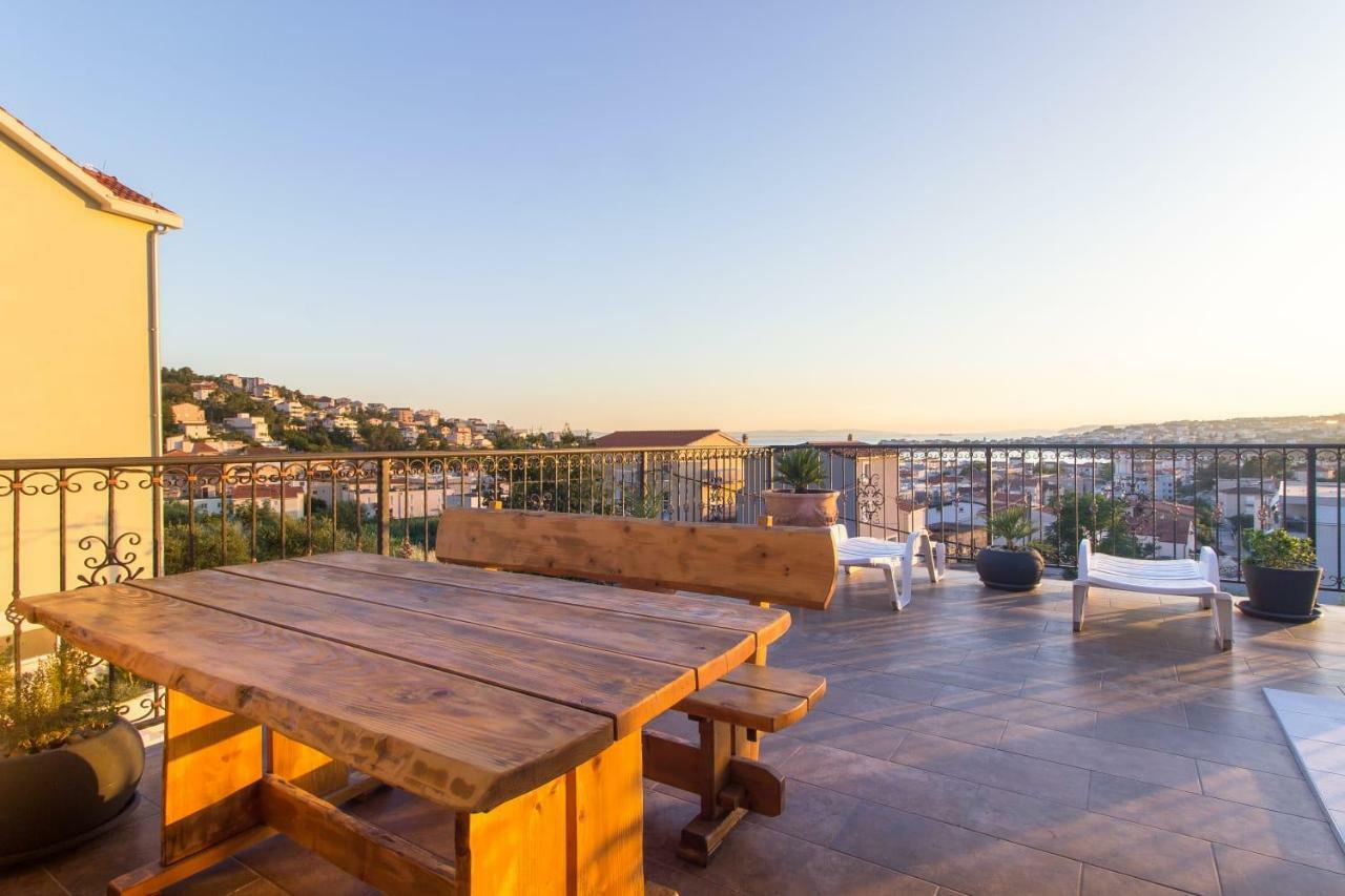 Sea View Apartments With Jaccuzzi Podstrana Exterior foto