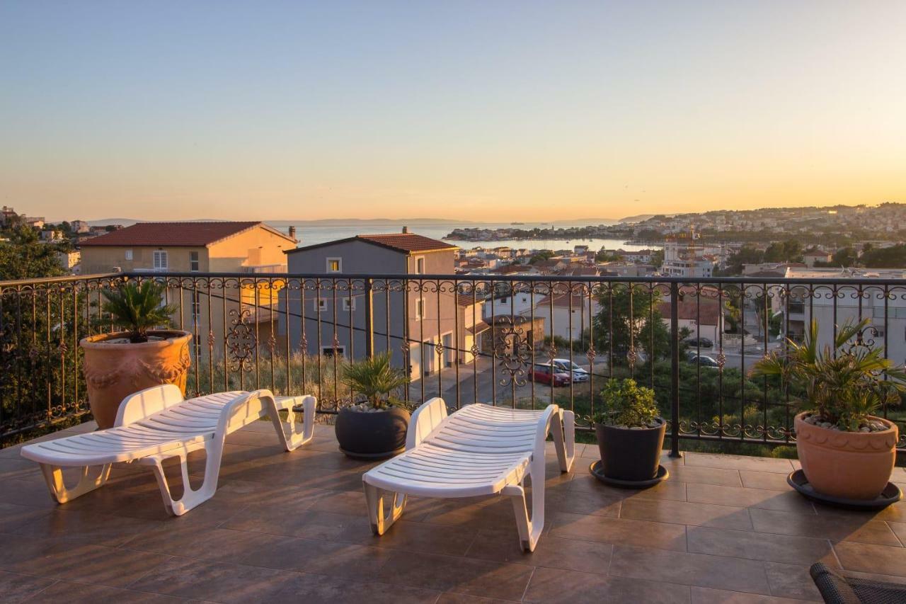 Sea View Apartments With Jaccuzzi Podstrana Exterior foto